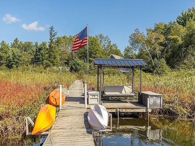 3518 E Long Lake Road, Harrison, MI 48625