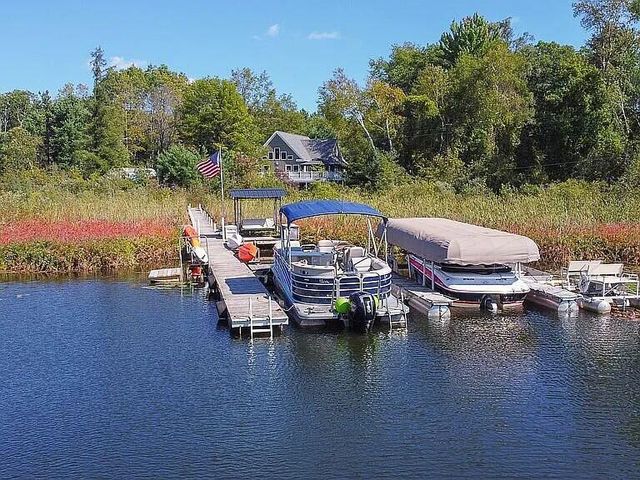 3518 E Long Lake Road, Harrison, MI 48625