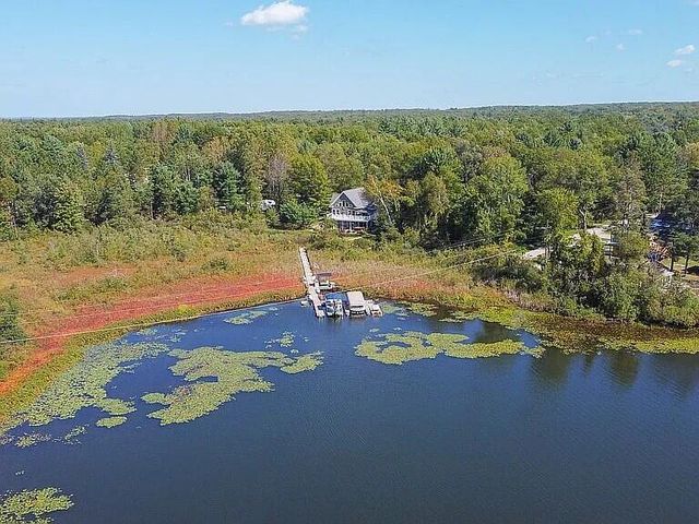 3518 E Long Lake Road, Harrison, MI 48625