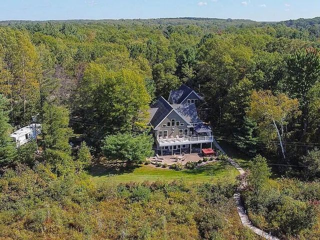 3518 E Long Lake Road, Harrison, MI 48625