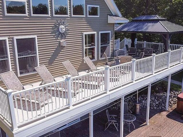 3518 E Long Lake Road, Harrison, MI 48625