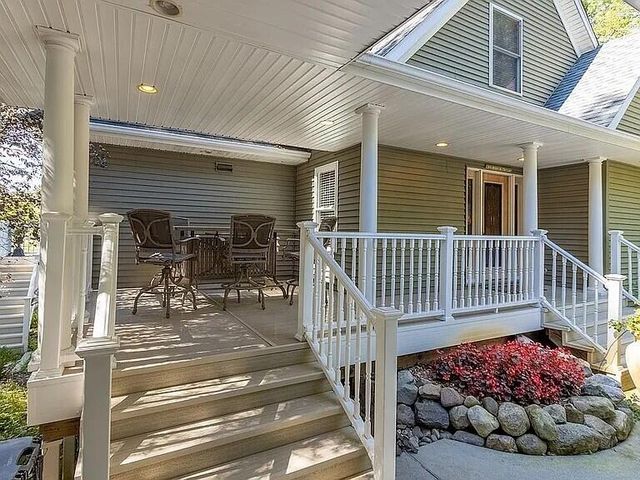 3518 E Long Lake Road, Harrison, MI 48625