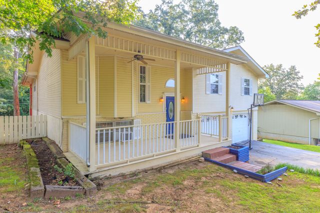 1625 Lisa Lynn Drive, Hixson, TN 37343
