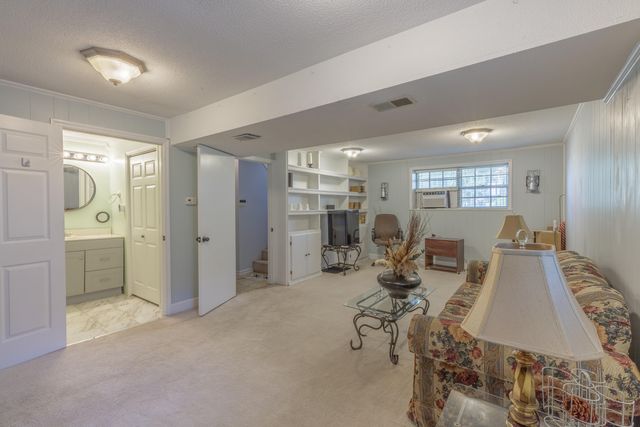 1625 Lisa Lynn Drive, Hixson, TN 37343