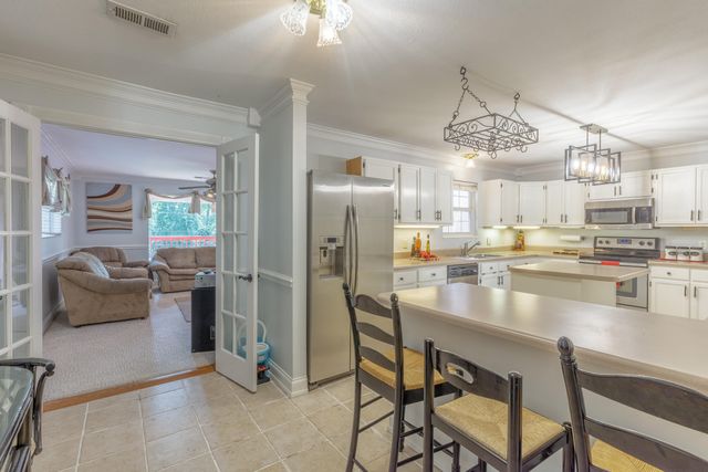 1625 Lisa Lynn Drive, Hixson, TN 37343