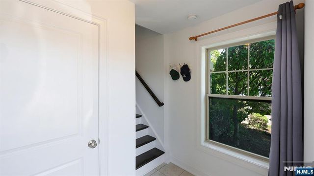 1625 Paterson Plank Road 10, Secaucus, NJ 07094