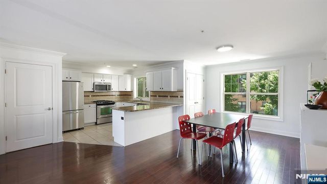 1625 Paterson Plank Road 10, Secaucus, NJ 07094