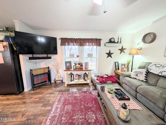 3645 Dc Caney Ridge Road, Clintwood, VA 24228