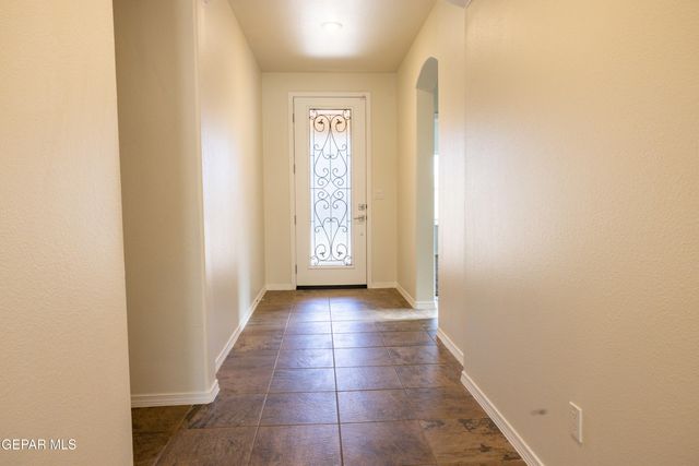 7441 RED CEDAR Drive, El Paso, TX 79911