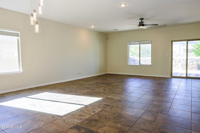 7441 RED CEDAR Drive, El Paso, TX 79911