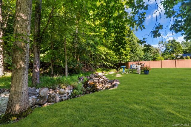 79 Branchville Road, Valley Cottage, NY 10989