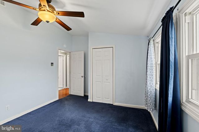 520 S MAPLE AVE, Maple Shade, NJ 08052