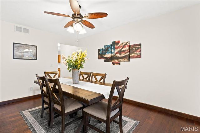 320 Summers Trace, Belleville, IL 62220