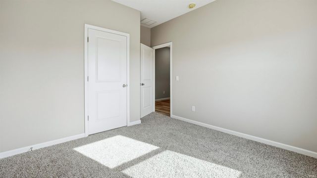 410 Piper Court, Ossian, IN 46777