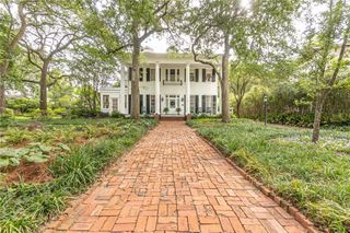 1244 BARRISTER Street, Alexandria, LA 71301