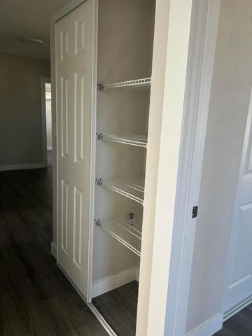 4611 NE 15th Avenue, Pompano Beach, FL 33064