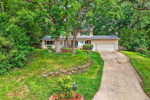 1619 Elderwood Circle, Middleton, WI 53562