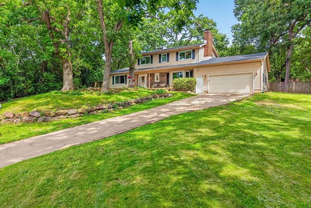 1619 Elderwood Circle, Middleton, WI 53562