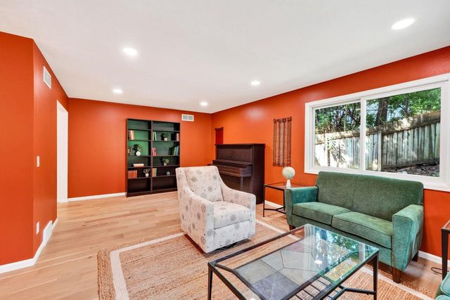 1619 Elderwood Circle, Middleton, WI 53562