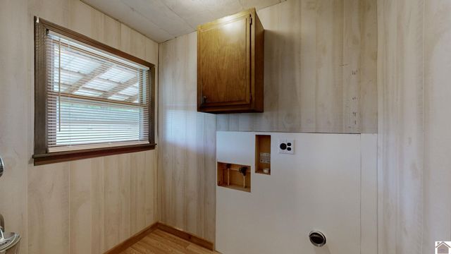 1875 Buffalo Road, New Concord, KY 42071
