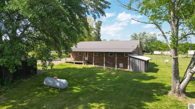 1875 Buffalo Road, New Concord, KY 42071