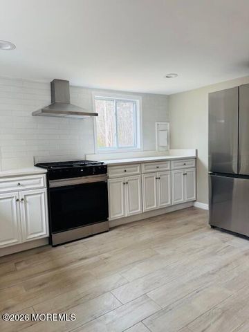 132 Norwood Avenue, Browns Mills, NJ 08015