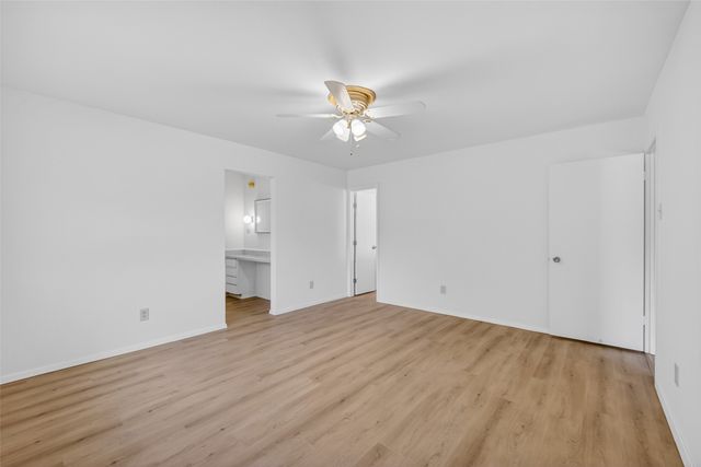 1744 Gross Road, Dallas, TX 75228