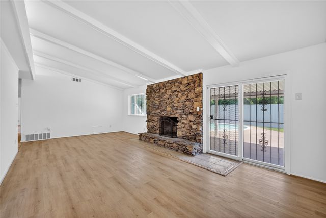 1744 Gross Road, Dallas, TX 75228