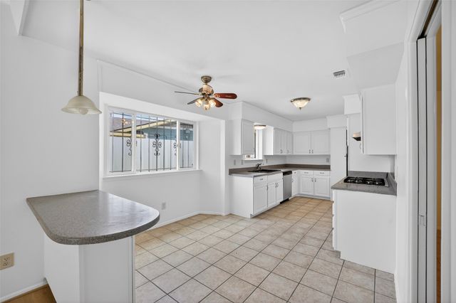 1744 Gross Road, Dallas, TX 75228