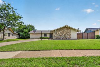 1744 Gross Road, Dallas, TX 75228