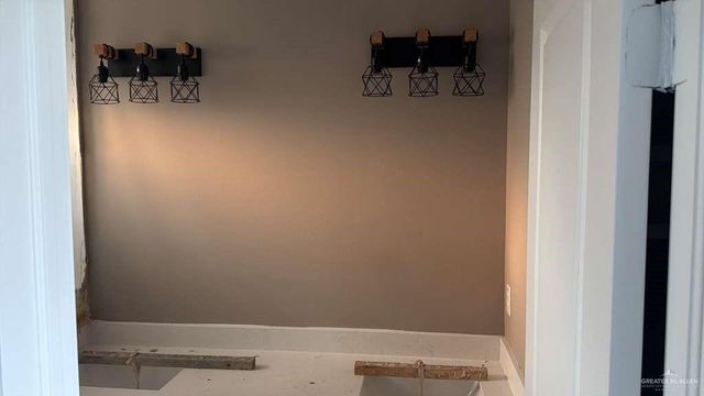 2113 Cortez Avenue, Mcallen, TX 78503
