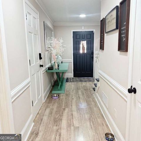 588 Freemans Walk, Stone Mountain, GA 30083