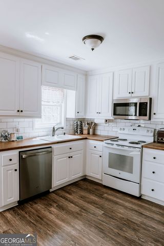 226 Collins Road, Dawsonville, GA 30534