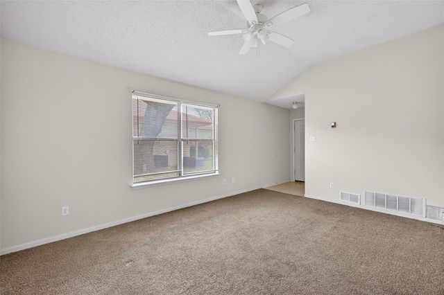 105 Northern Dove LN, Copperas Cove, TX 76522