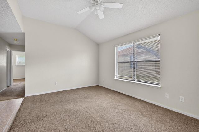 105 Northern Dove LN, Copperas Cove, TX 76522