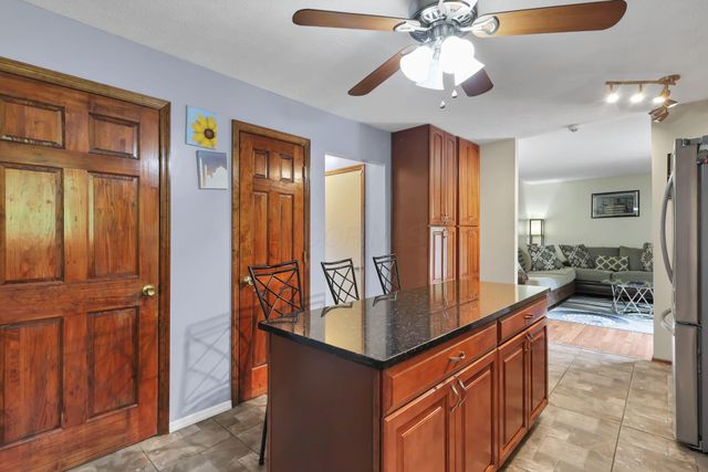 3148 Curtis Knoll Drive, Dublin, OH 43017