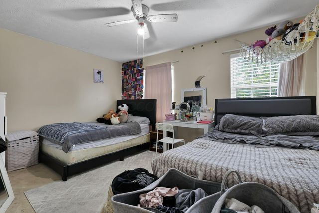 3148 Curtis Knoll Drive, Dublin, OH 43017
