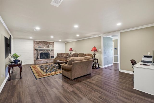 16140 County Road 4009, Mabank, TX 75147