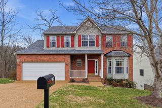 5917 Woodlands Ave, Nashville, TN 37211