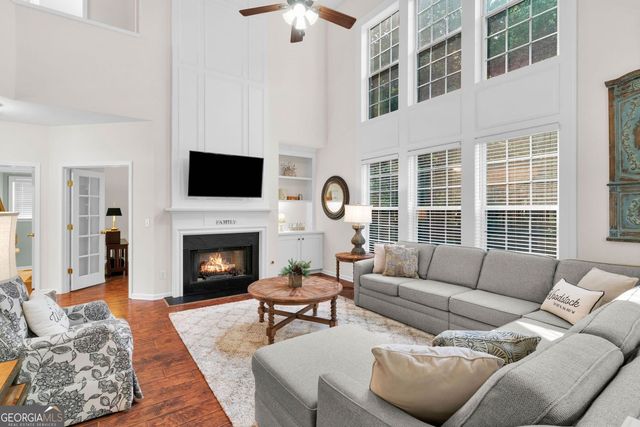 517 Elkhorn Place, Woodstock, GA 30189