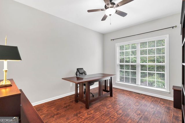 517 Elkhorn Place, Woodstock, GA 30189