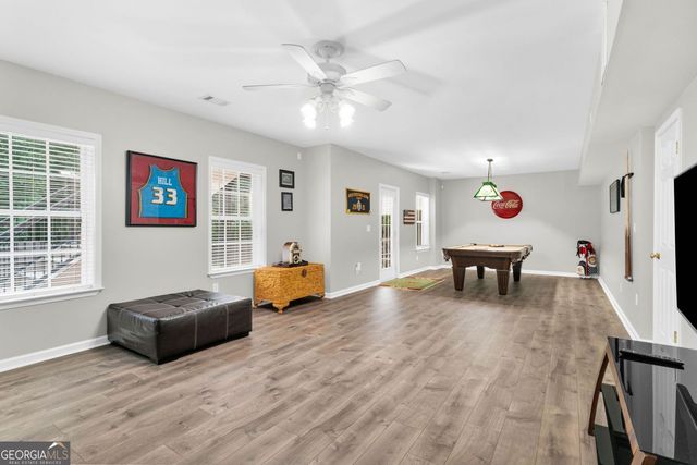 517 Elkhorn Place, Woodstock, GA 30189