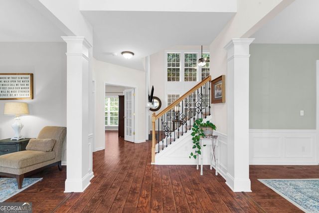 517 Elkhorn Place, Woodstock, GA 30189
