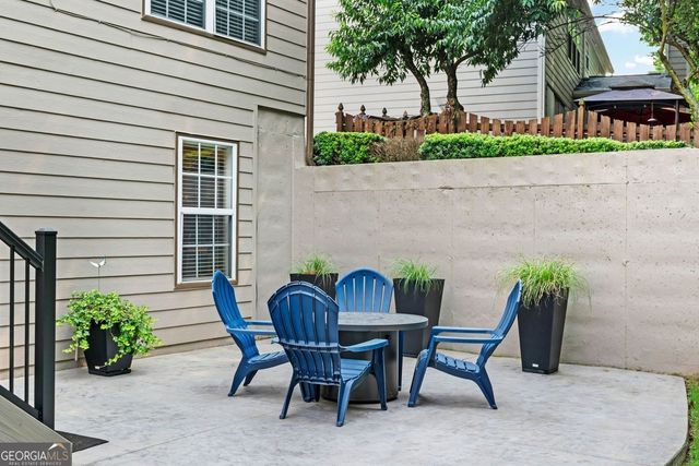 517 Elkhorn Place, Woodstock, GA 30189
