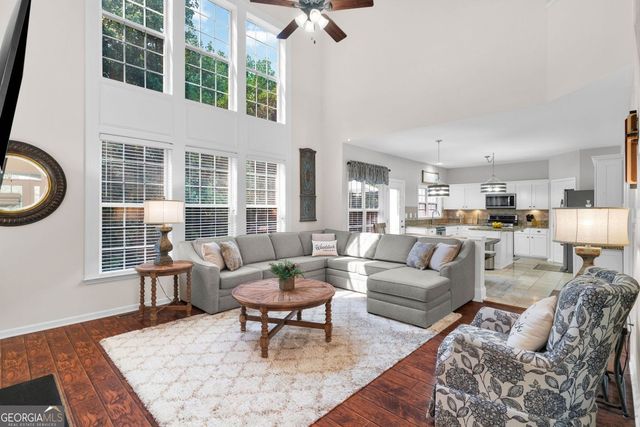 517 Elkhorn Place, Woodstock, GA 30189