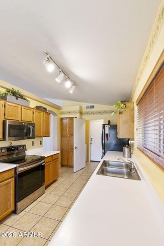 211 S ORLANDO Street, Mesa, AZ 85206