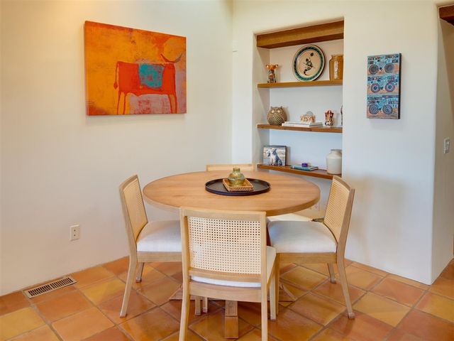 830 Camino De Jemez, Santa Fe, NM 87501