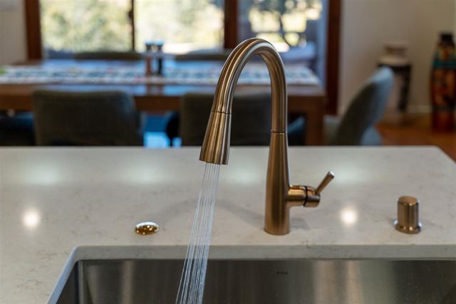 830 Camino De Jemez, Santa Fe, NM 87501