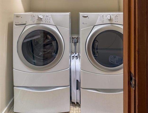 830 Camino De Jemez, Santa Fe, NM 87501