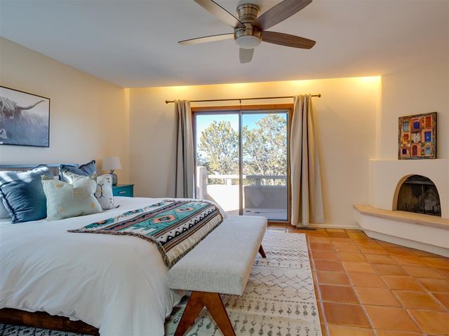 830 Camino De Jemez, Santa Fe, NM 87501